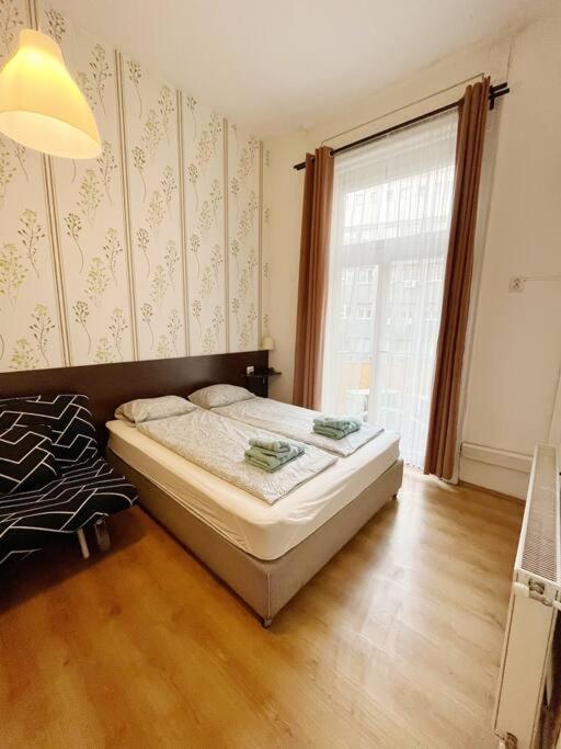 בודפשט 1#Parliament Sunflower Apartments Room מראה חיצוני תמונה